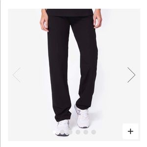 “Livingston” scrub pants